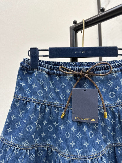 Louis 25ss denim skirt