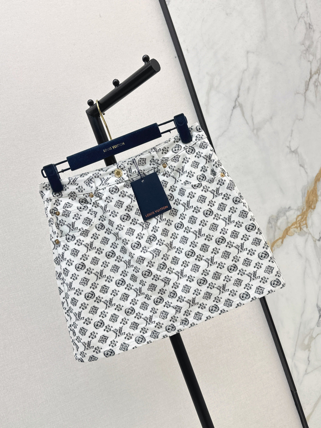 Louis 25fw jacquard skirt