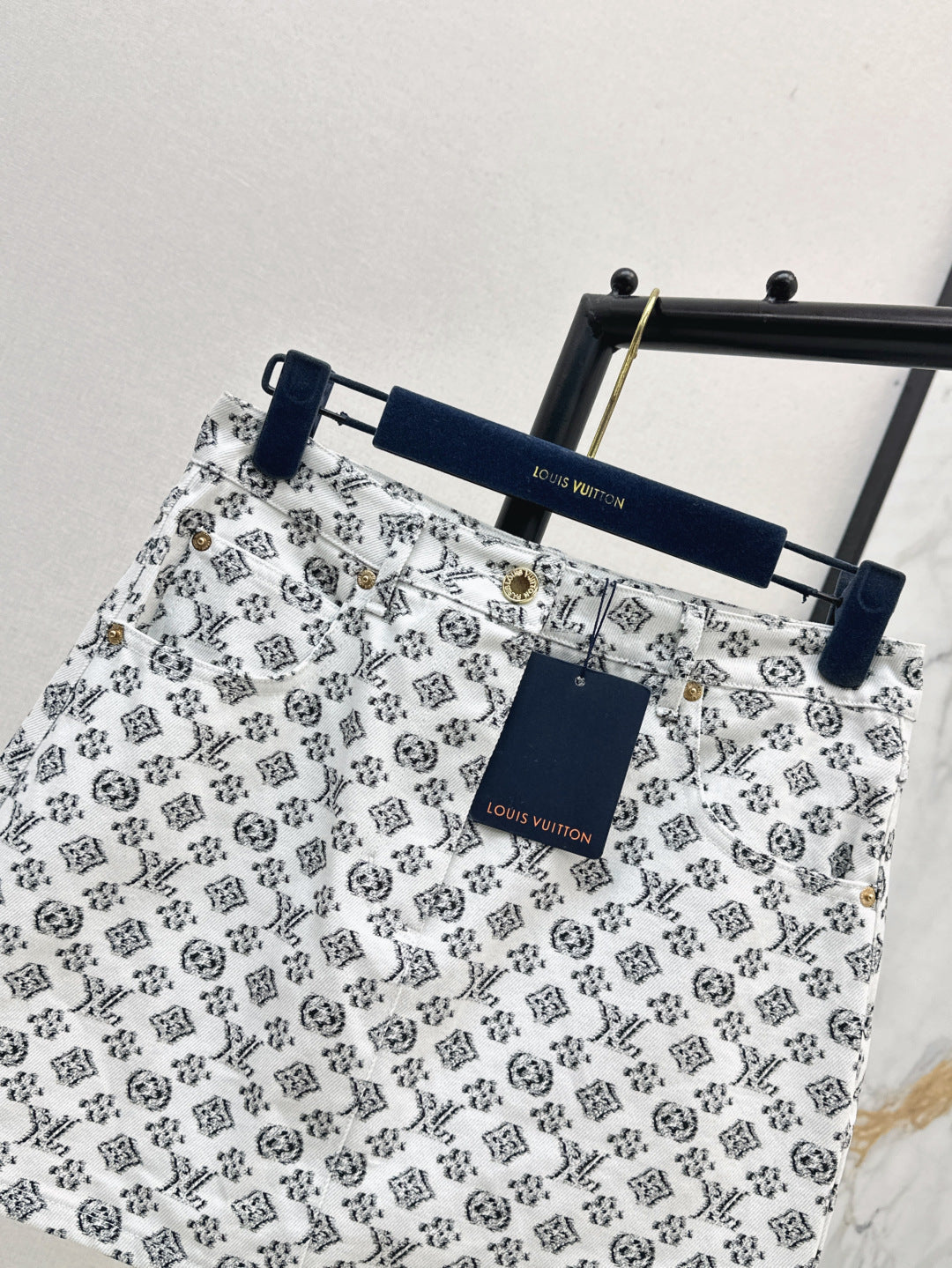 Louis 25fw jacquard skirt