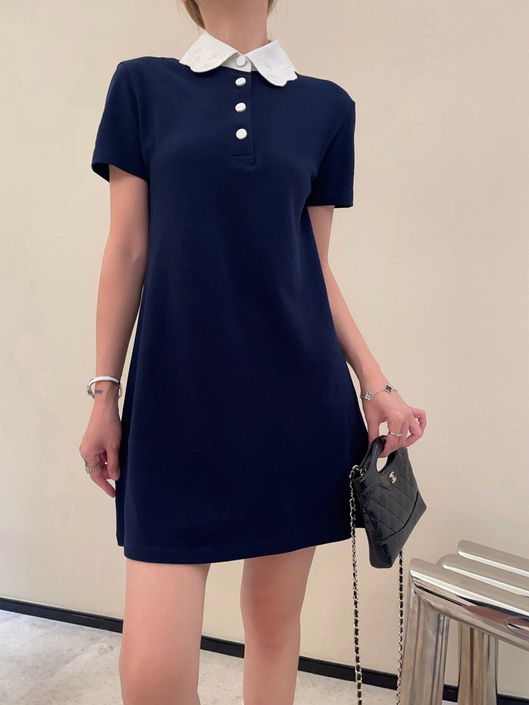 Valen 25ss embroidered dress