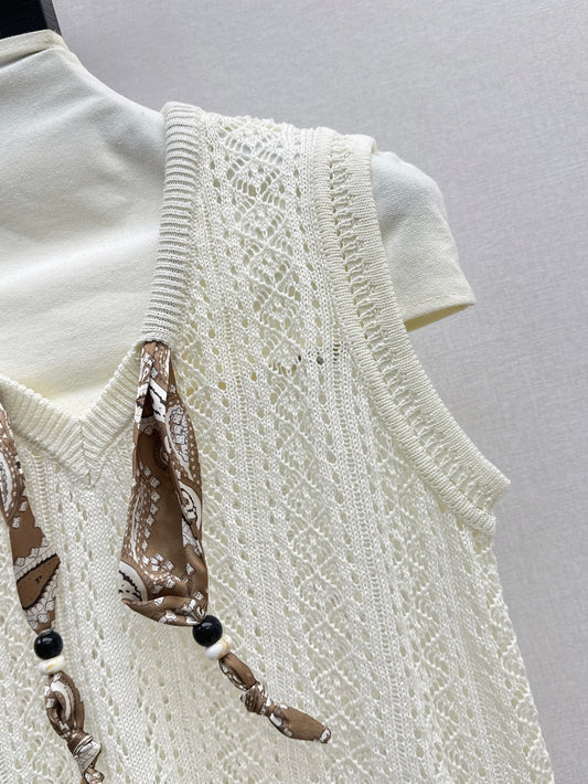 Miu 25ss scarf knit vest