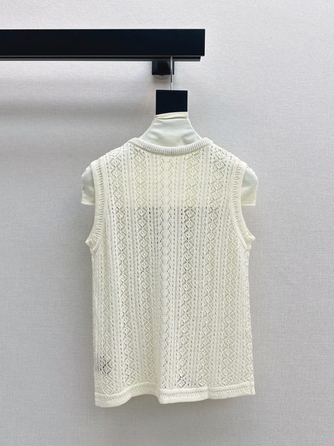 Miu 25ss scarf knit vest