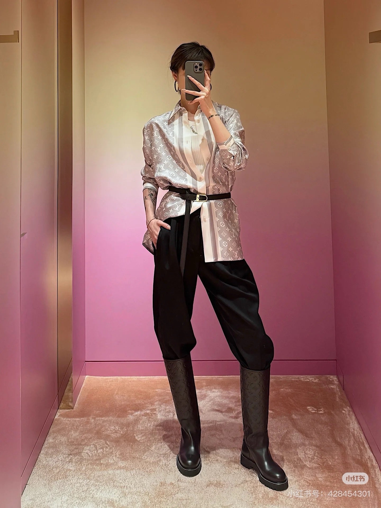 Louis 25ss silk shirt
