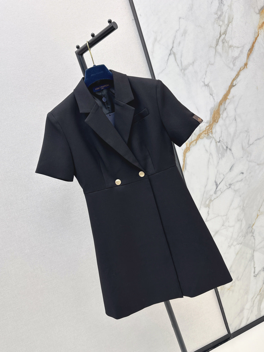 Louis 25fw dress