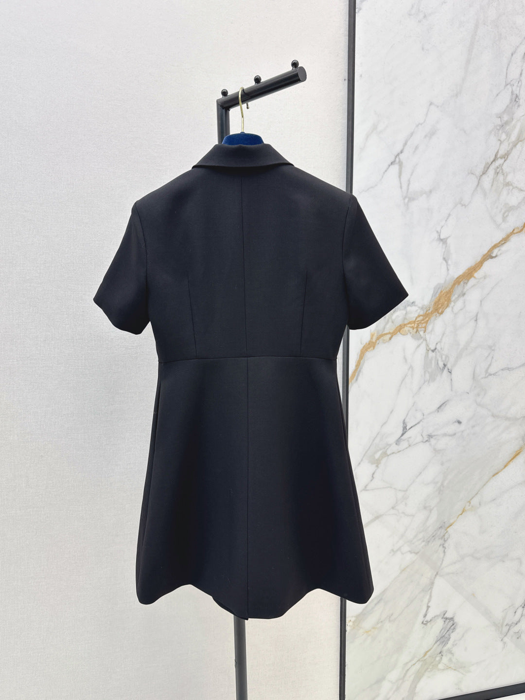 Louis 25fw dress