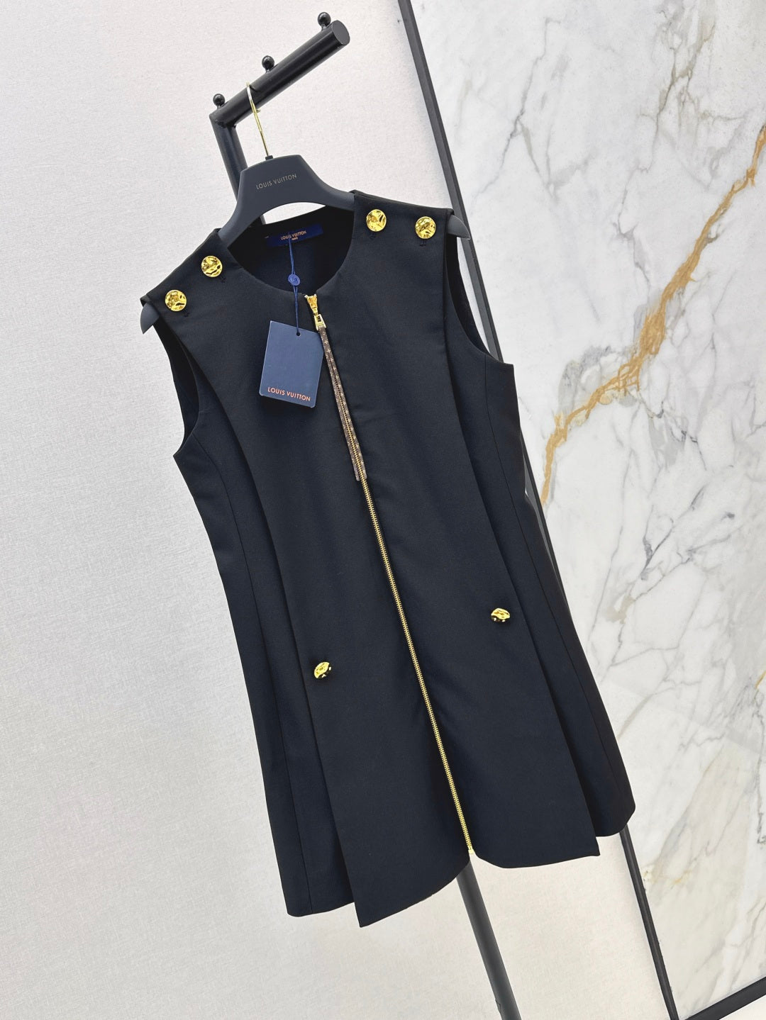 Louis 25fw sleeveless dress