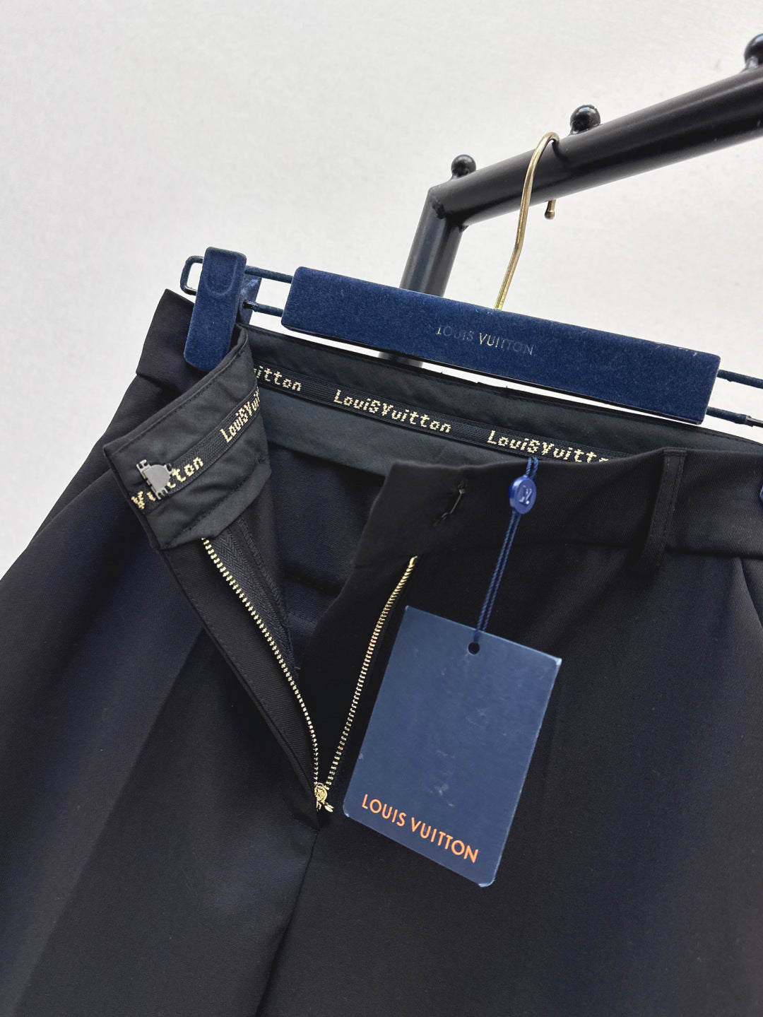 Louis 25fw short