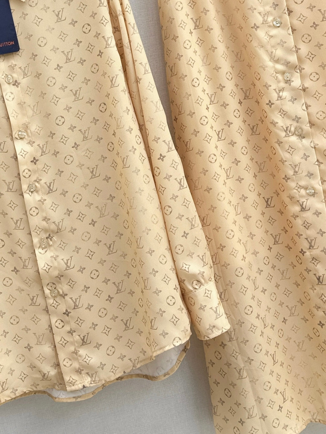 Louis 25ss monogram shirt
