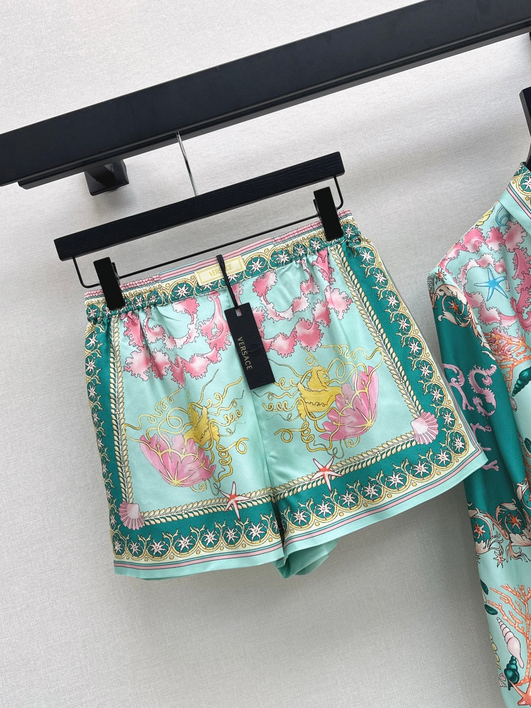 vers 25ss silk short