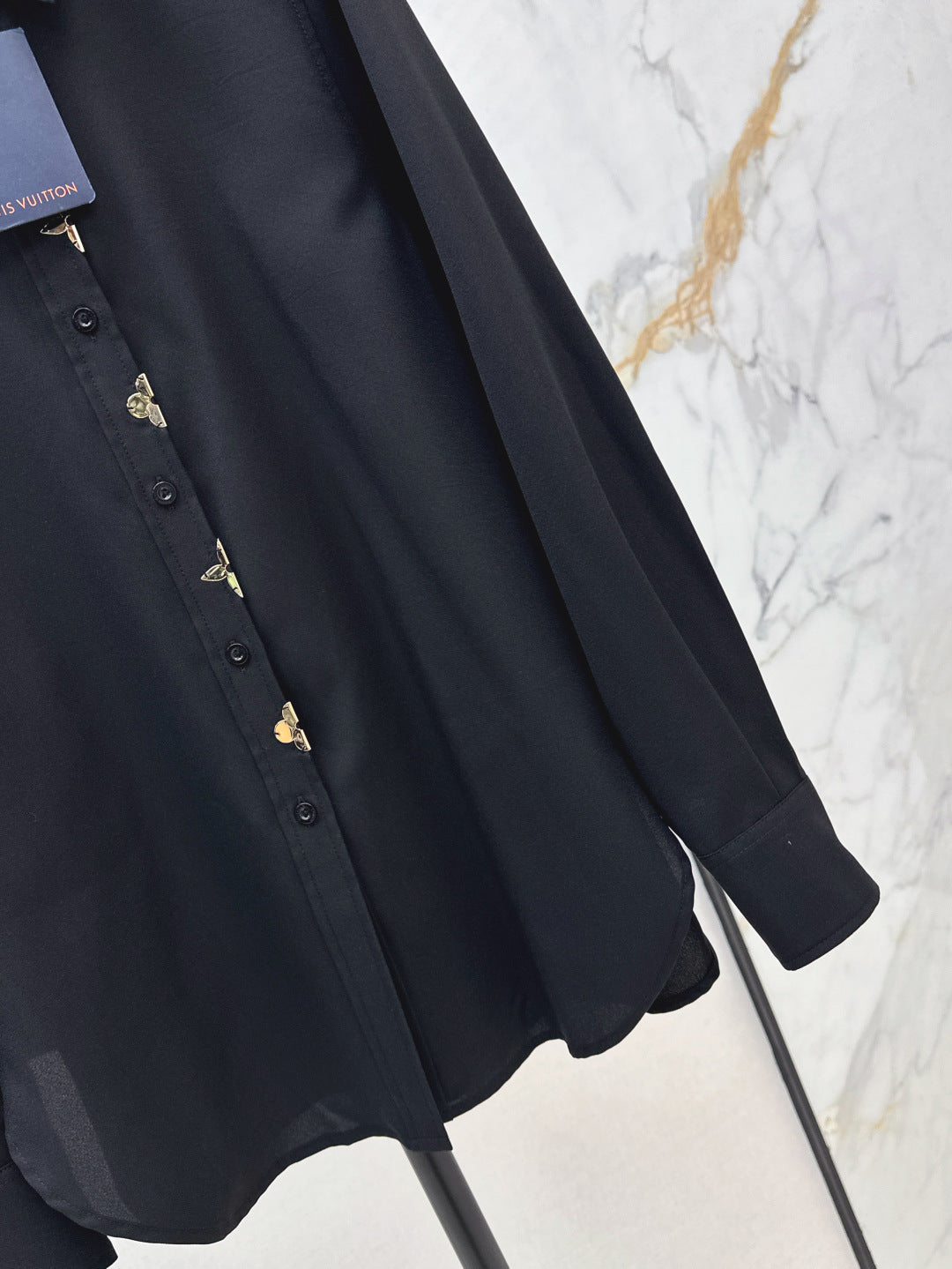 Louis 25fw buttons shirt