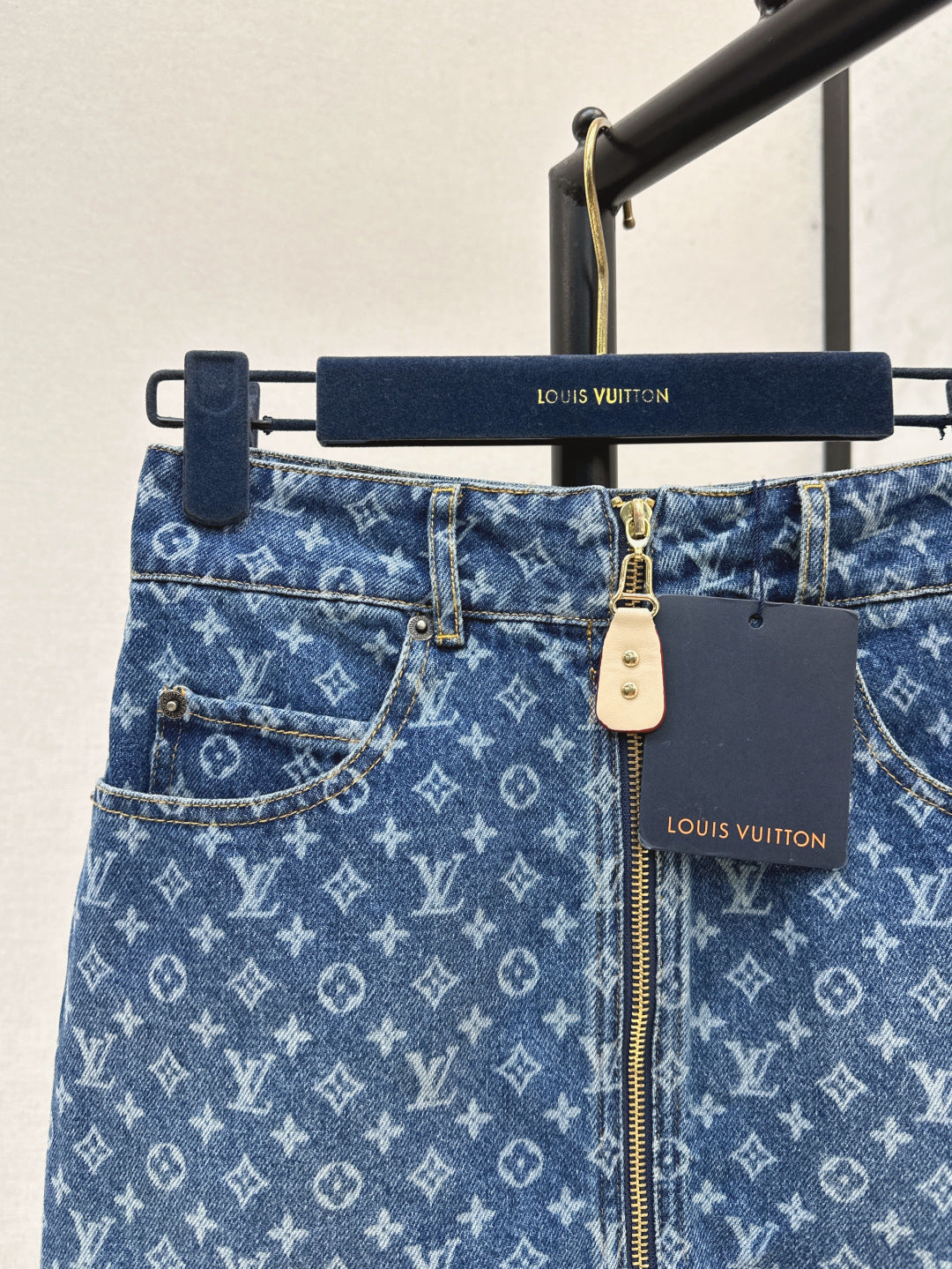 Louis 25fw jacquard skirt
