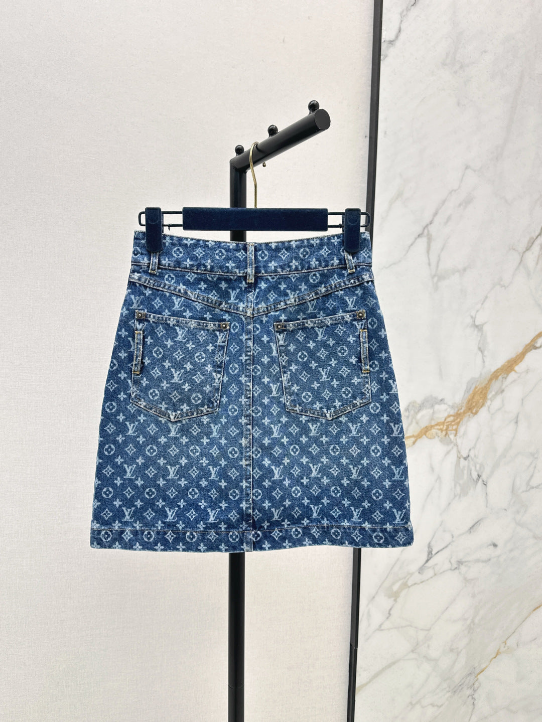 Louis 25fw jacquard skirt