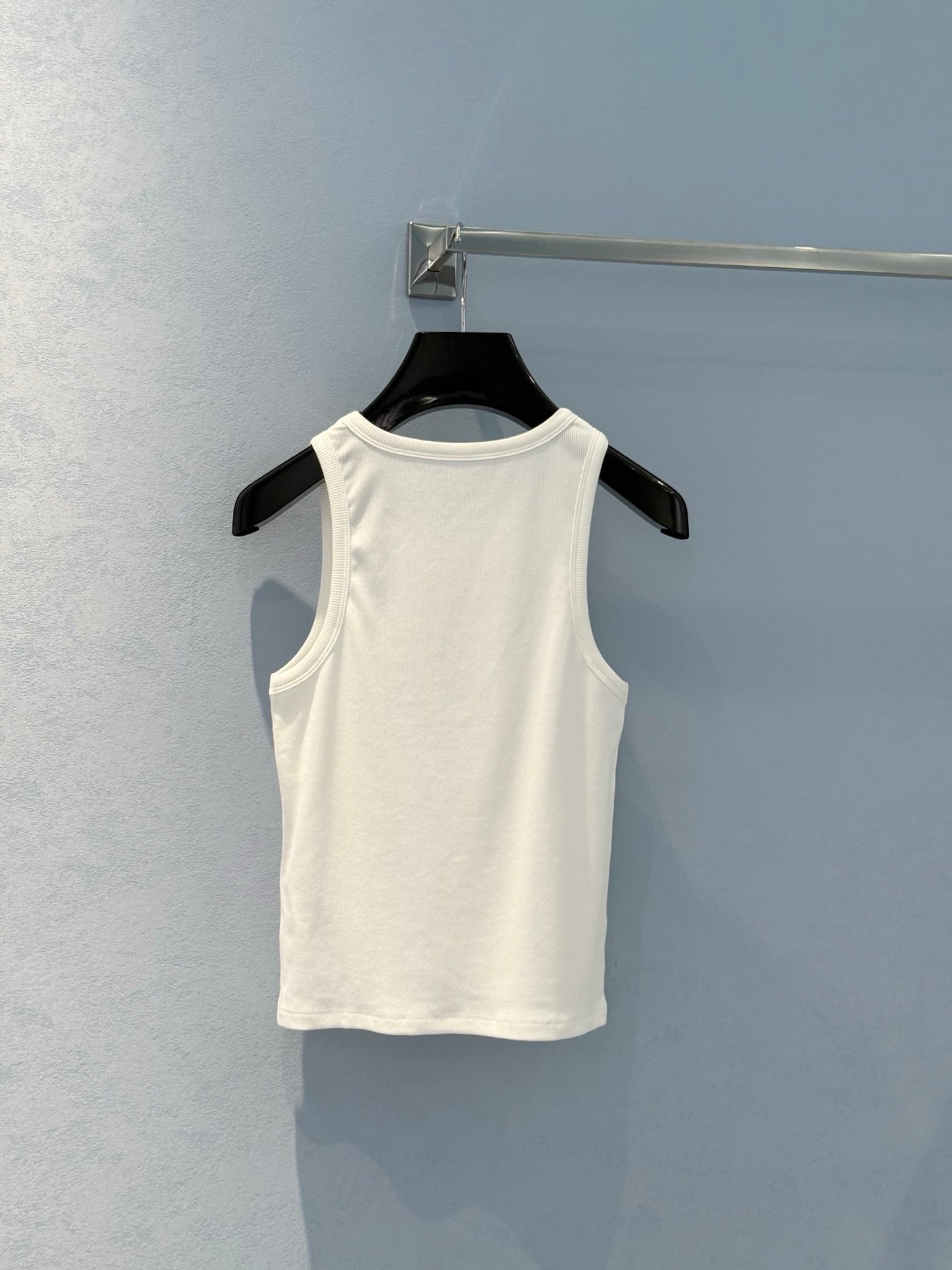 Celi 25ss embroidered vest