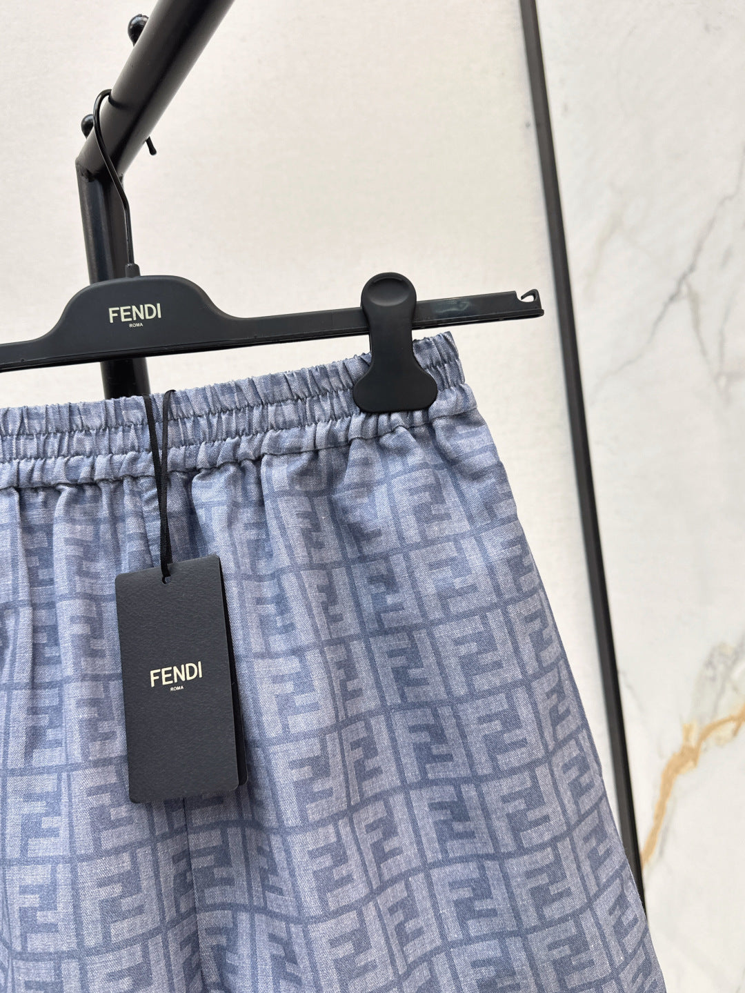 Fend 25ss print short