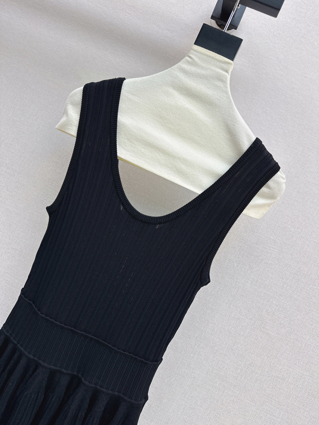Ala 25ss knit dress