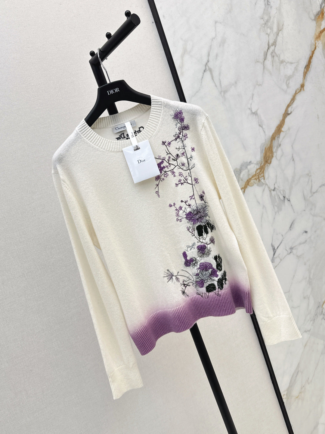 CD 25fw embroidered sweater