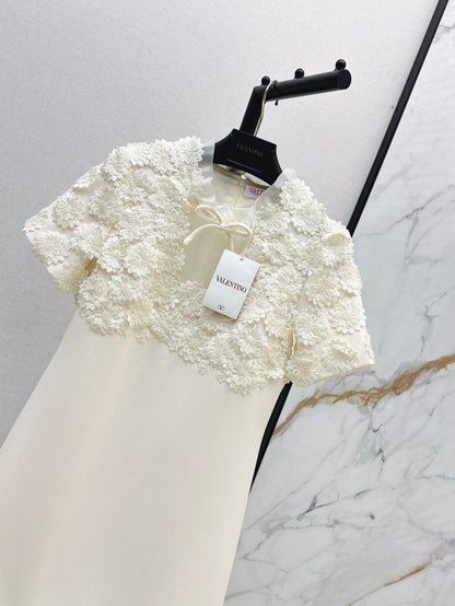 Valen 25fw embroidered dress