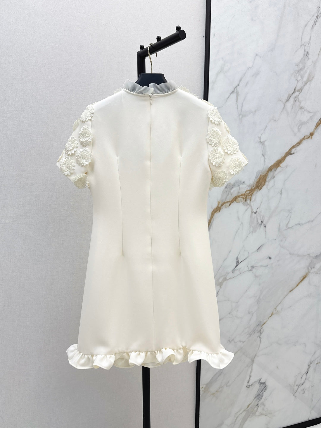 Valen 25fw embroidered dress