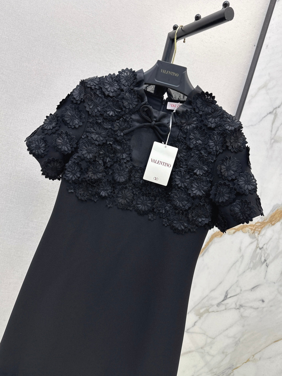 Valen 25fw embroidered dress