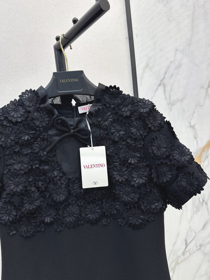 Valen 25fw embroidered dress