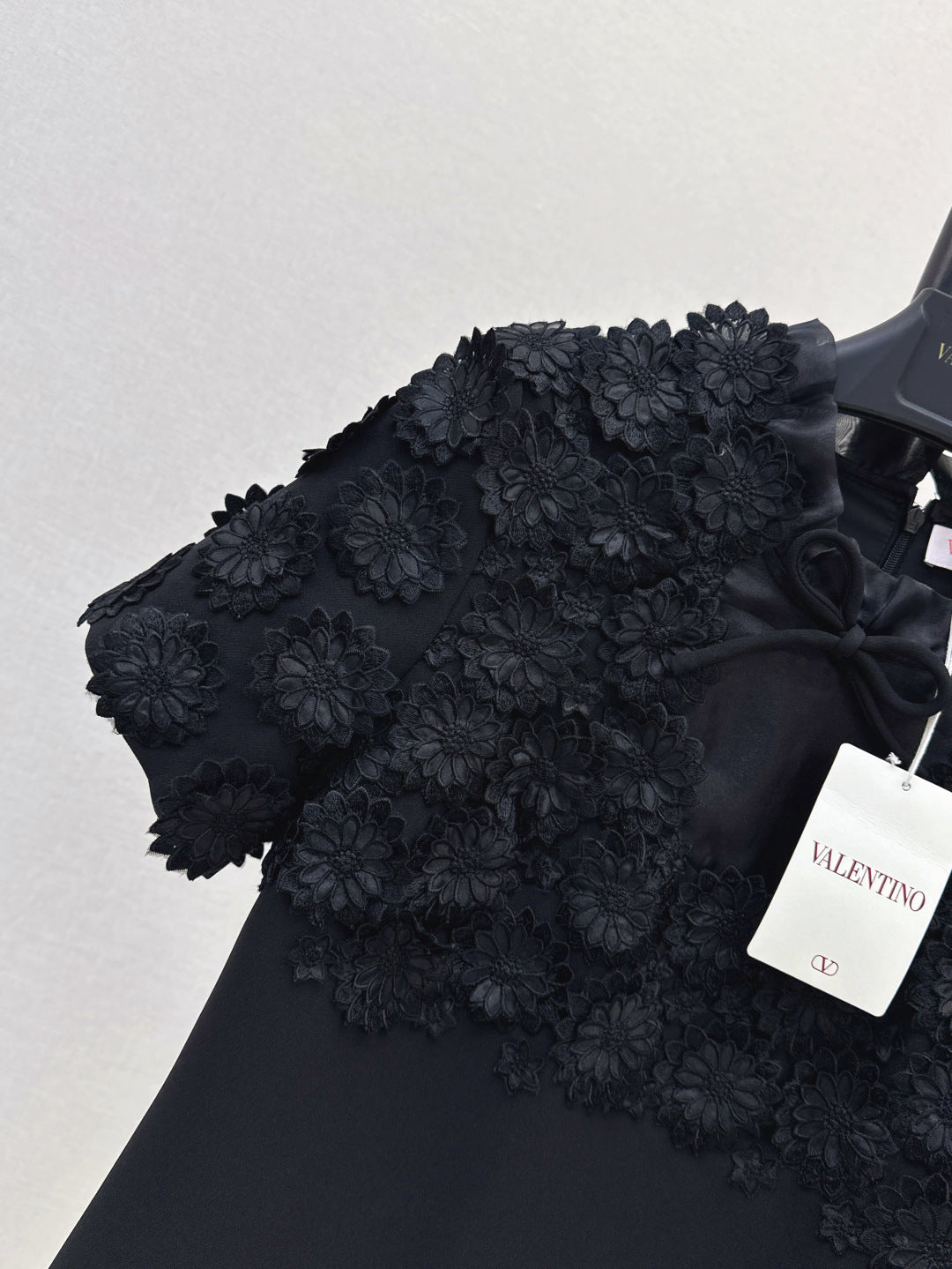 Valen 25fw embroidered dress
