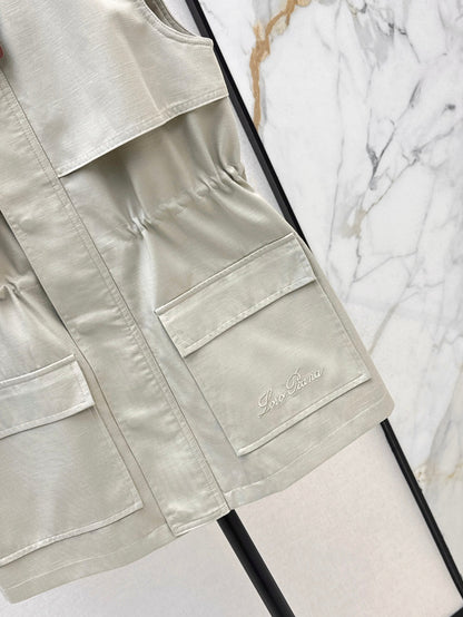 Loro 25fw vest
