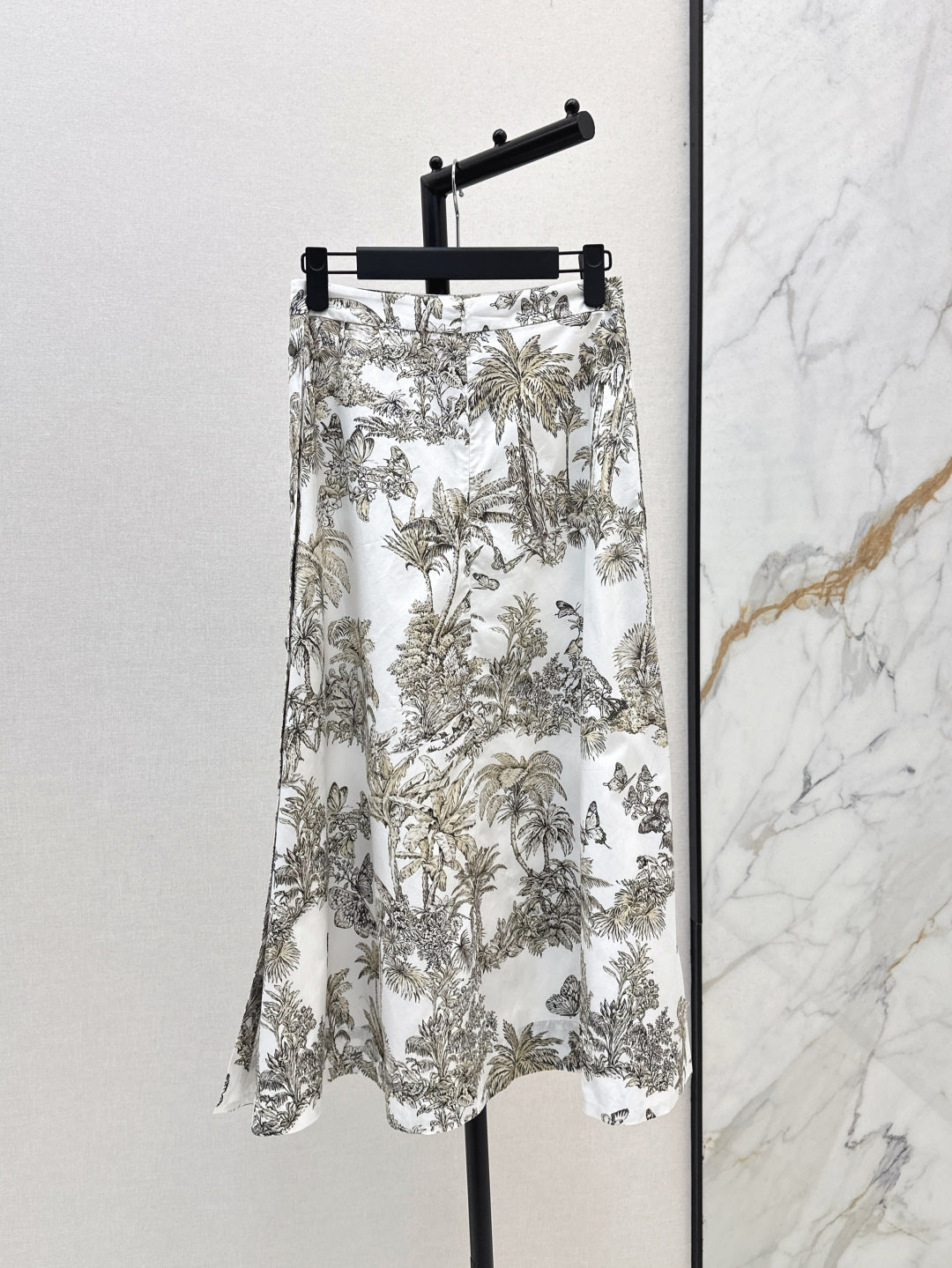 CD 25ss printed skirt