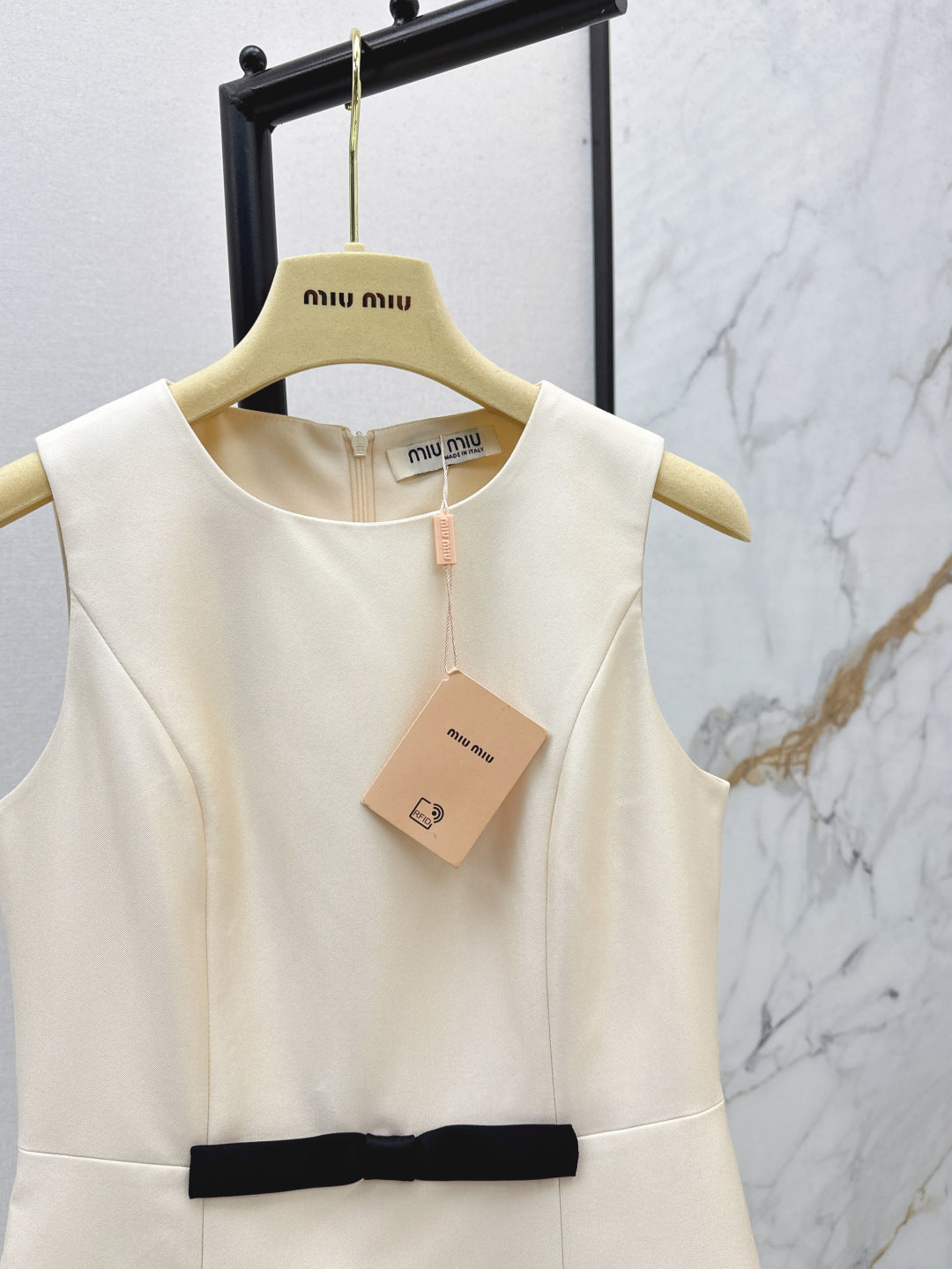 Miu 25fw sleeveless dress
