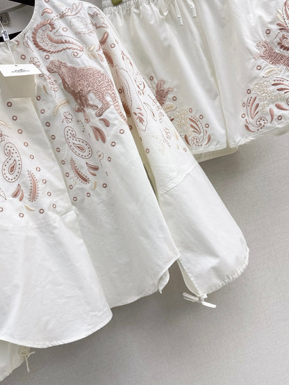 Herm 25fw embroidered suit