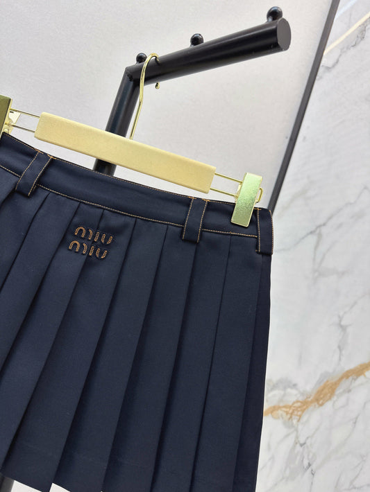 Miu 25ss pleated skirt