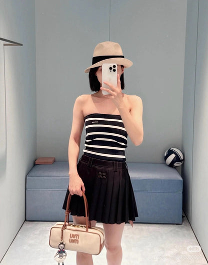 Miu 25ss pleated skirt