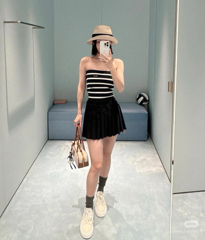 Miu 25ss pleated skirt