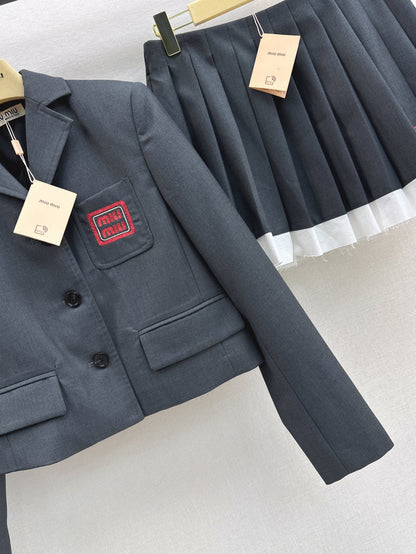 Miu 25fw suit
