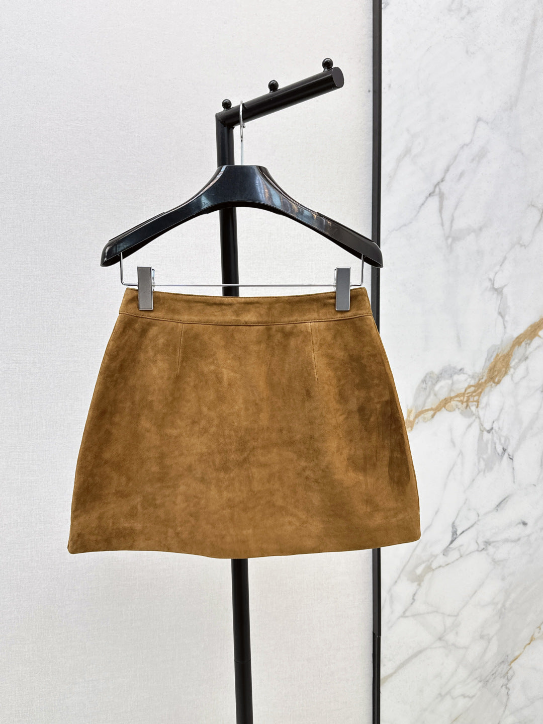 Celi 25fw suede skirt