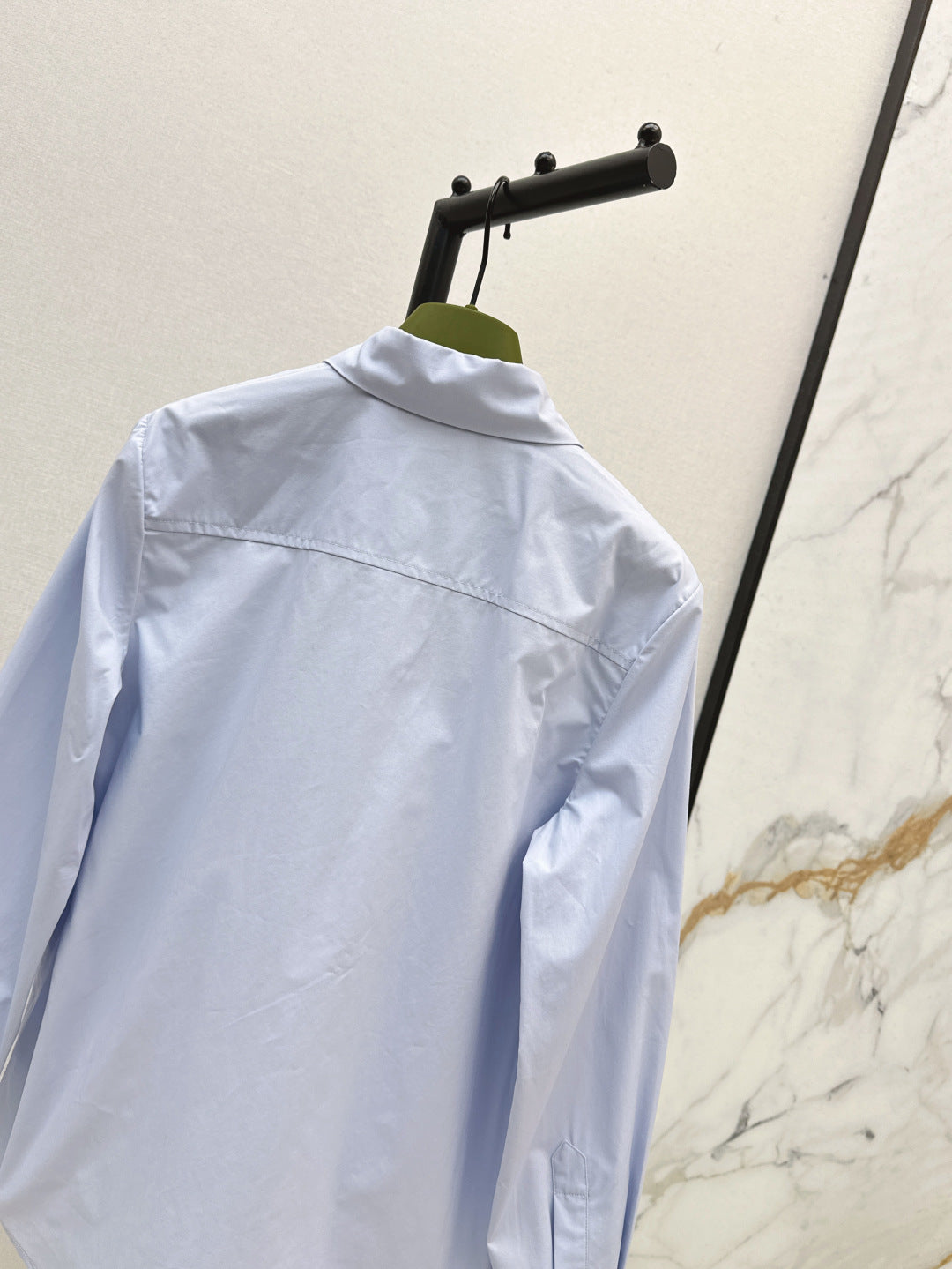 Guc 25fw embroidered shirt