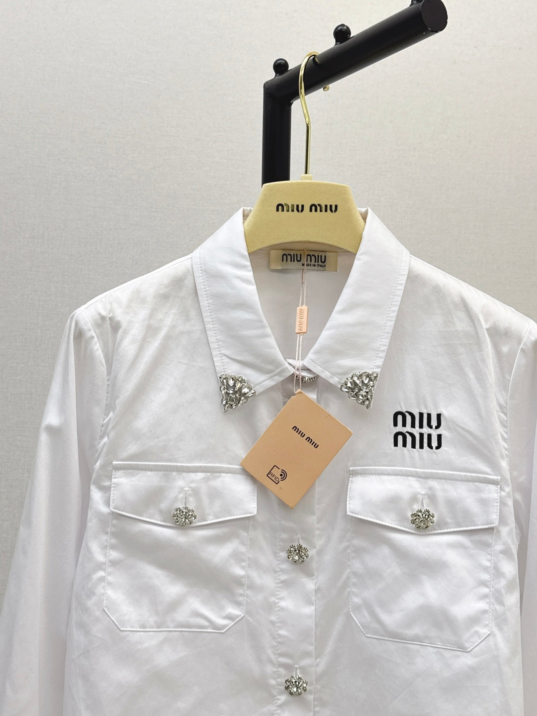 Miu 25fw embroidered shirt