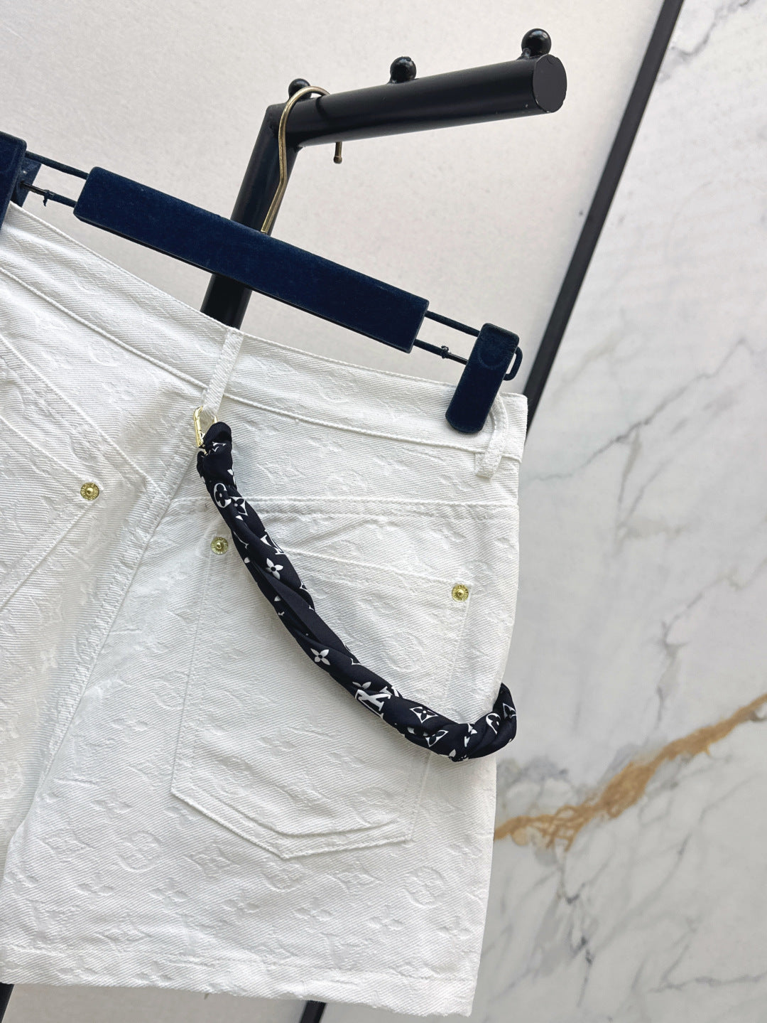 Louis 25fw jacquard short