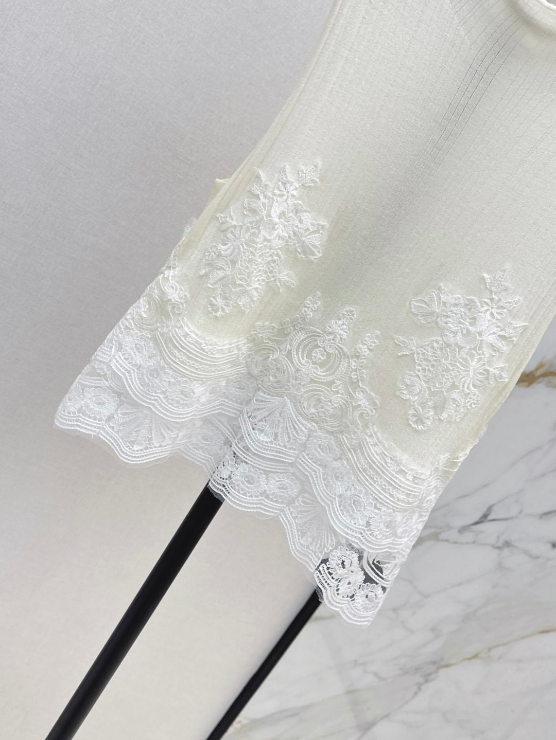 Es 25fw lace knit vest