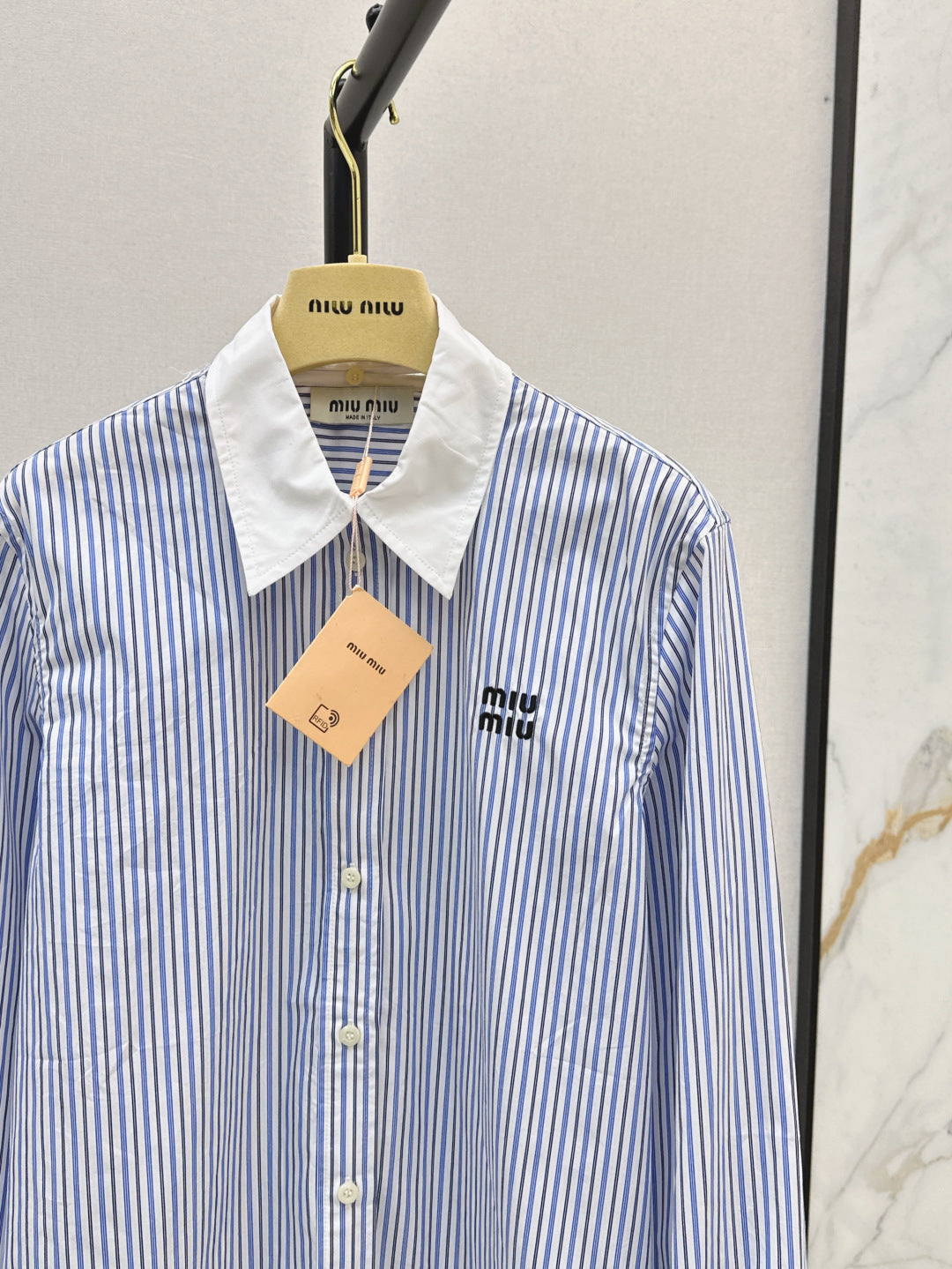 Miu 25fw shirt