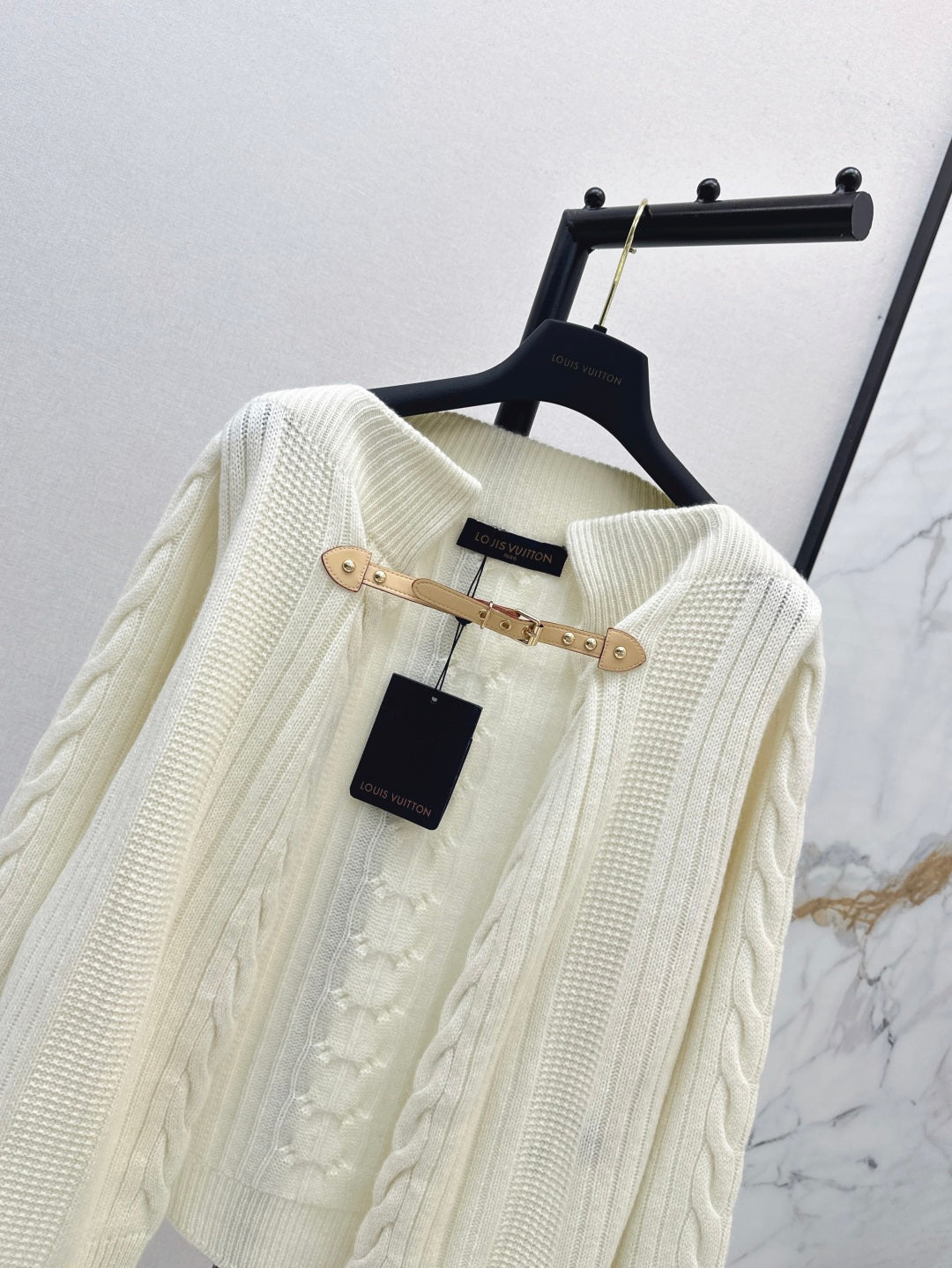 Louis 25fw Cashmere cardigan