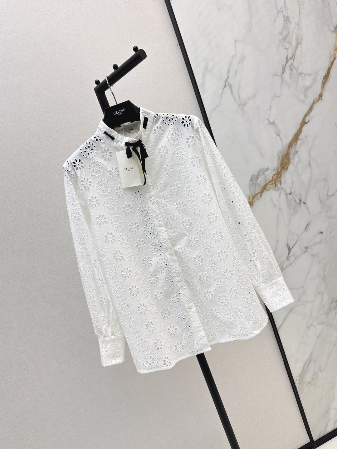 Valen 25fw embroidered shirt
