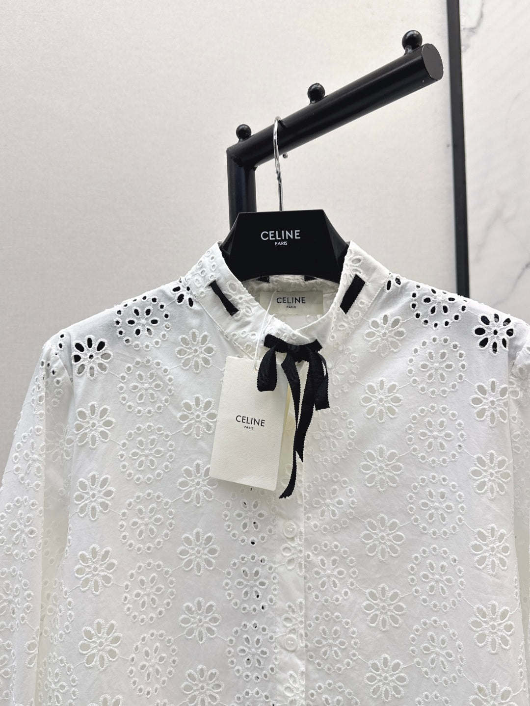 Valen 25fw embroidered shirt