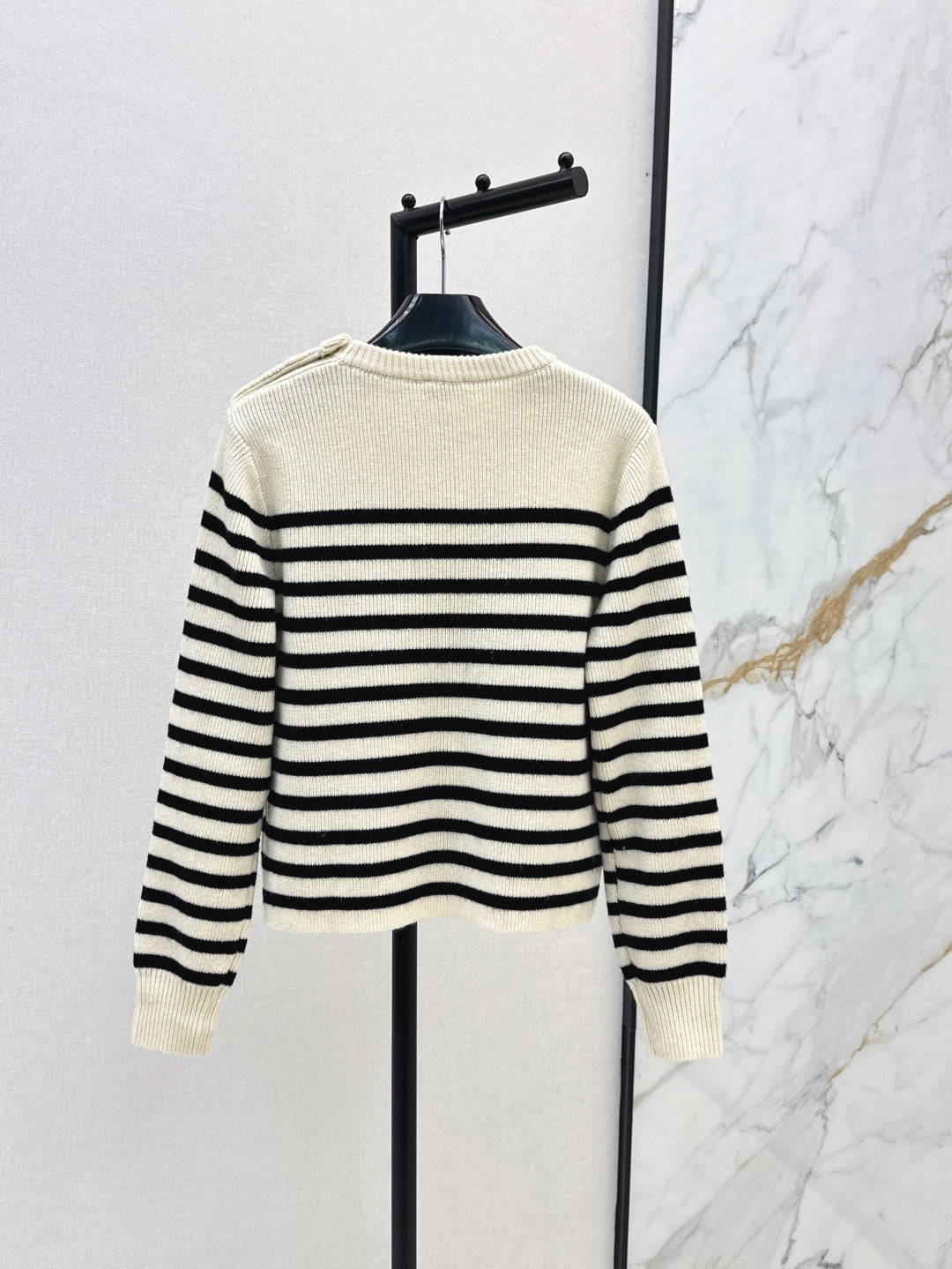 Celi 25fw sweater