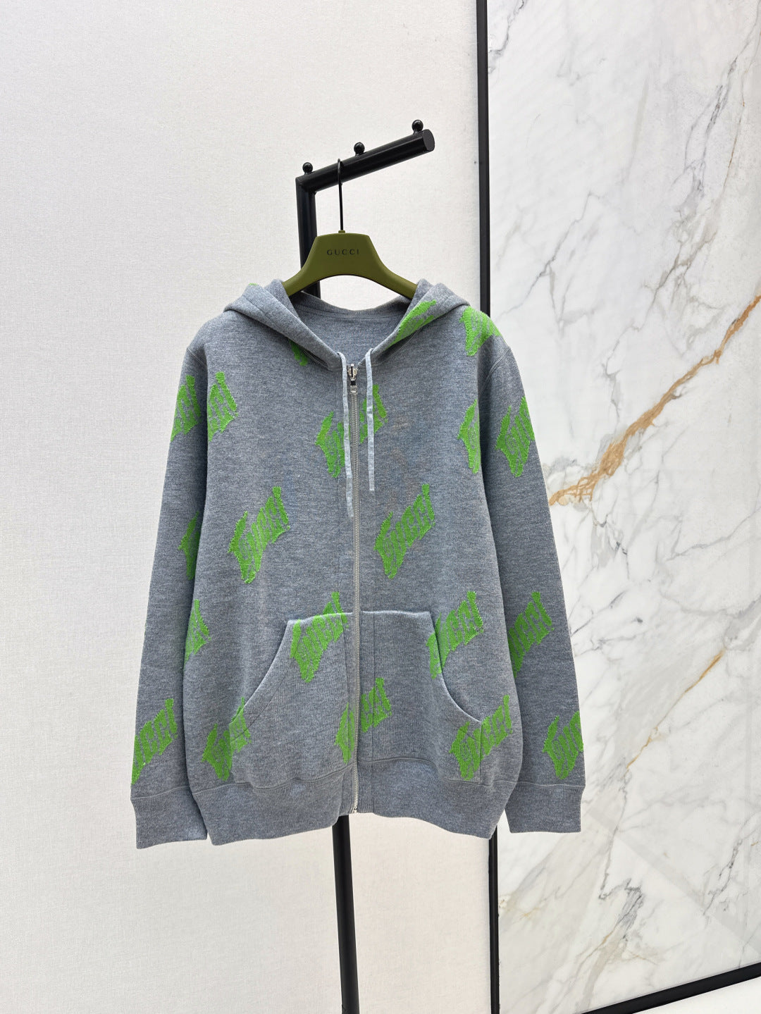 Guc 25fw reversible hoodie