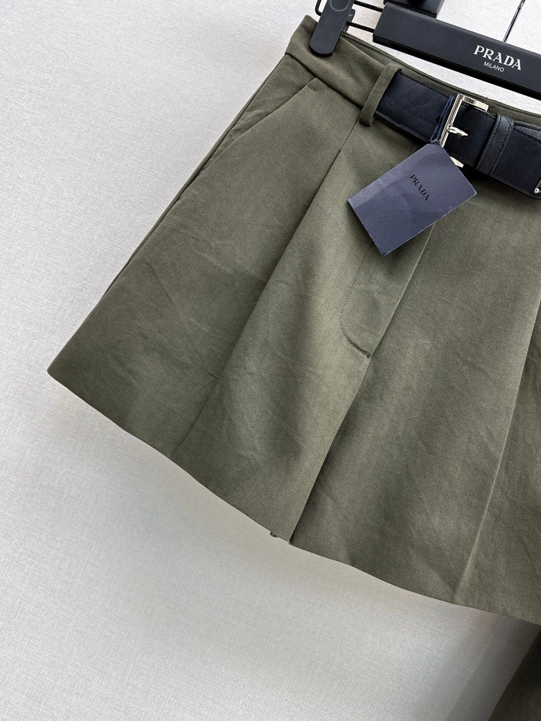 Pra 25fw belt skirt