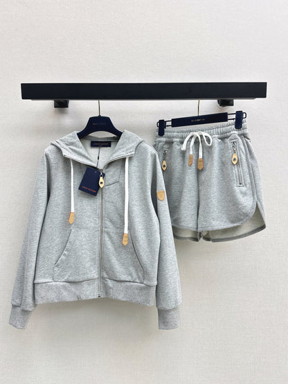 Louis 25fw hoodie short set