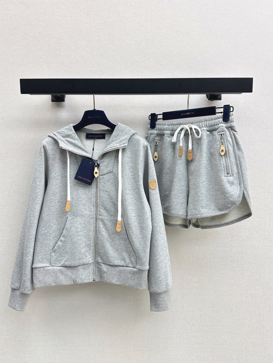 Louis 25fw hoodie short set