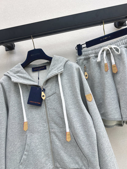 Louis 25fw hoodie short set
