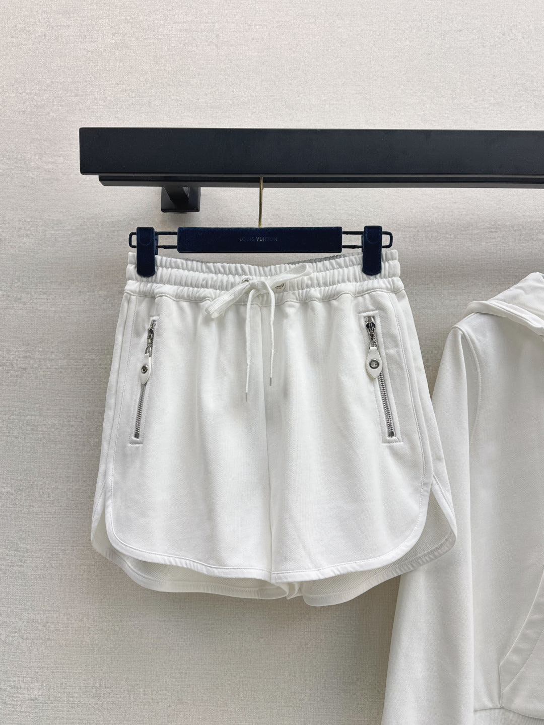 Louis 25fw hoodie short set
