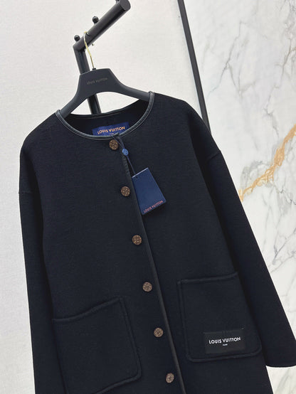 Louis 25fw reversible coat